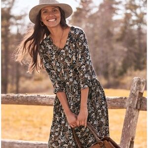 NWT Garnet Hill Millie Crêpe Dress Size Medium